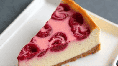 Delightful Raspberry Swirl Cheesecake: Recipe & Tips