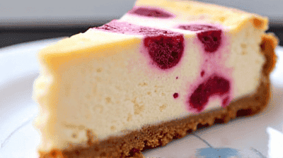 Delightful Raspberry Swirl Cheesecake: Recipe & Tips