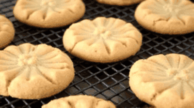 Your New Favorite Recipe: Soft and Chewy Peanut Butter Cookies