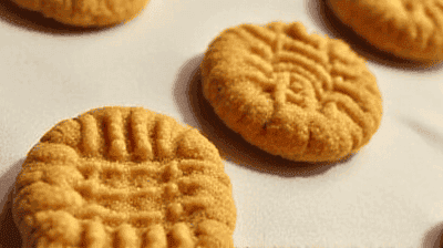 Your New Favorite Recipe: Soft and Chewy Peanut Butter Cookies